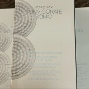 (4) NEW in box Mary Kay Skinvigorate Sonic Facial Cleansing Brush